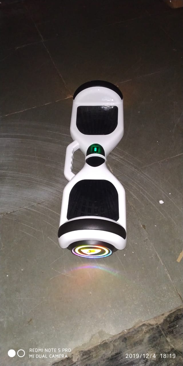 White Bluetooth hoverboard with LED lights and footpads available to buy bluetooth hoverboard for children Ahmedabad Gujarat online