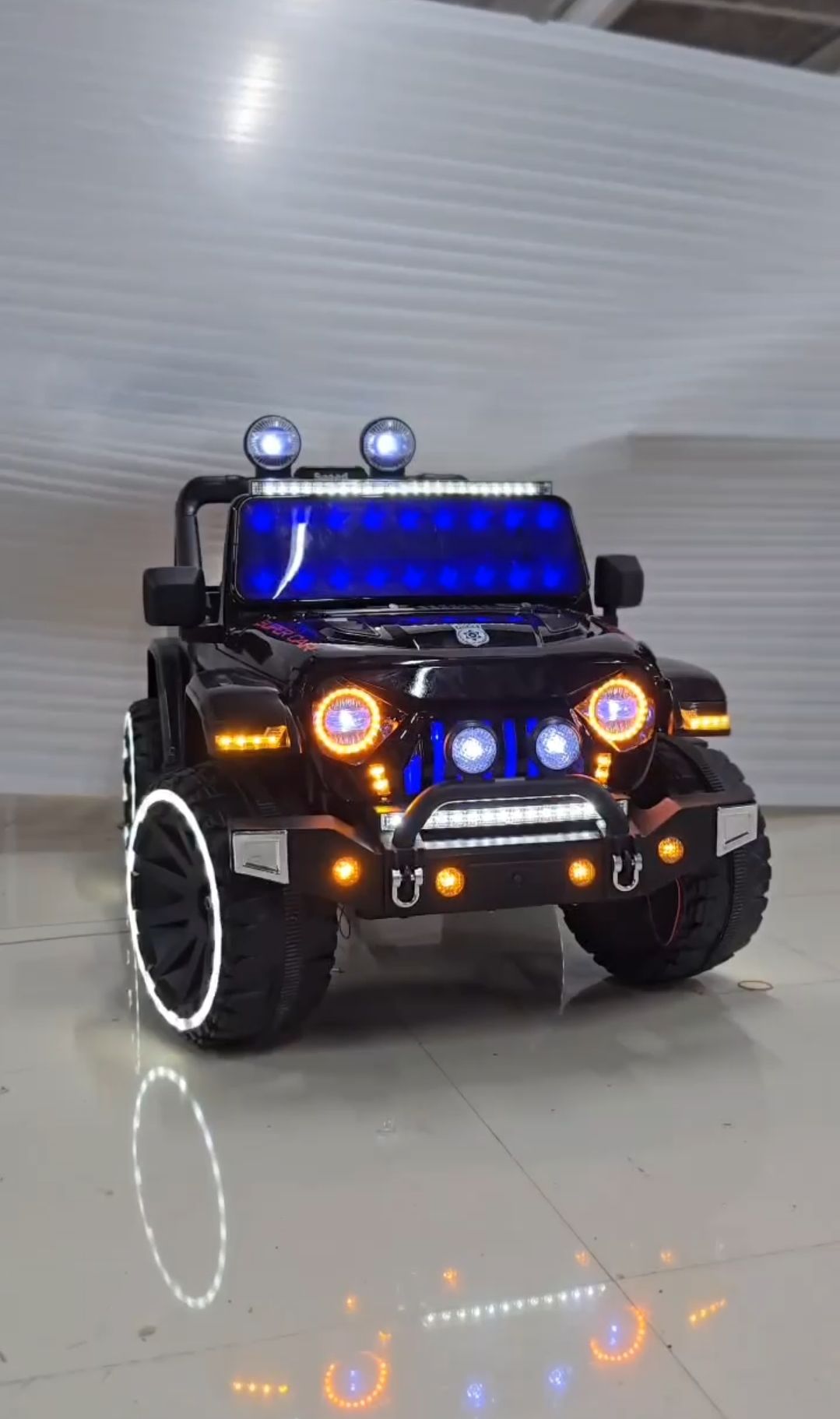 FT 928 kids ride on jeep vehicle make in Ahmedabad Gujarat with black body and bright LED lights