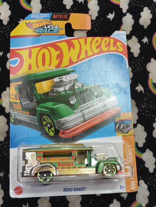 Buy Hot Wheels Custom Green Truck - Road Bandit Series samstoy.in Sams toy world shop in Ahmedabad Gujarat