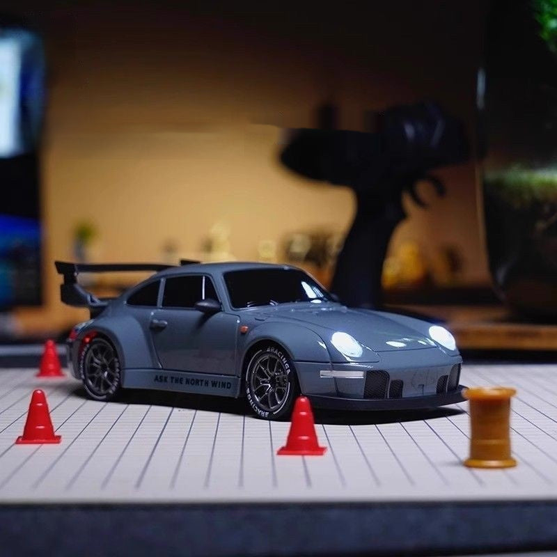 Proportional Remote Control High-speed Drift Car
