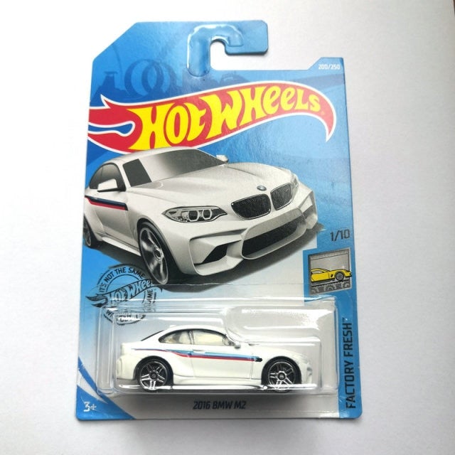 Buy 2022 Hot Wheels 1:64 scale size Car Diecast Model Car assorted mettel Kids Toys Gift - sams toy world shops in Ahmedabad - call on 9664998614 - best kids stores in Gujarat - Near me - discounted prices