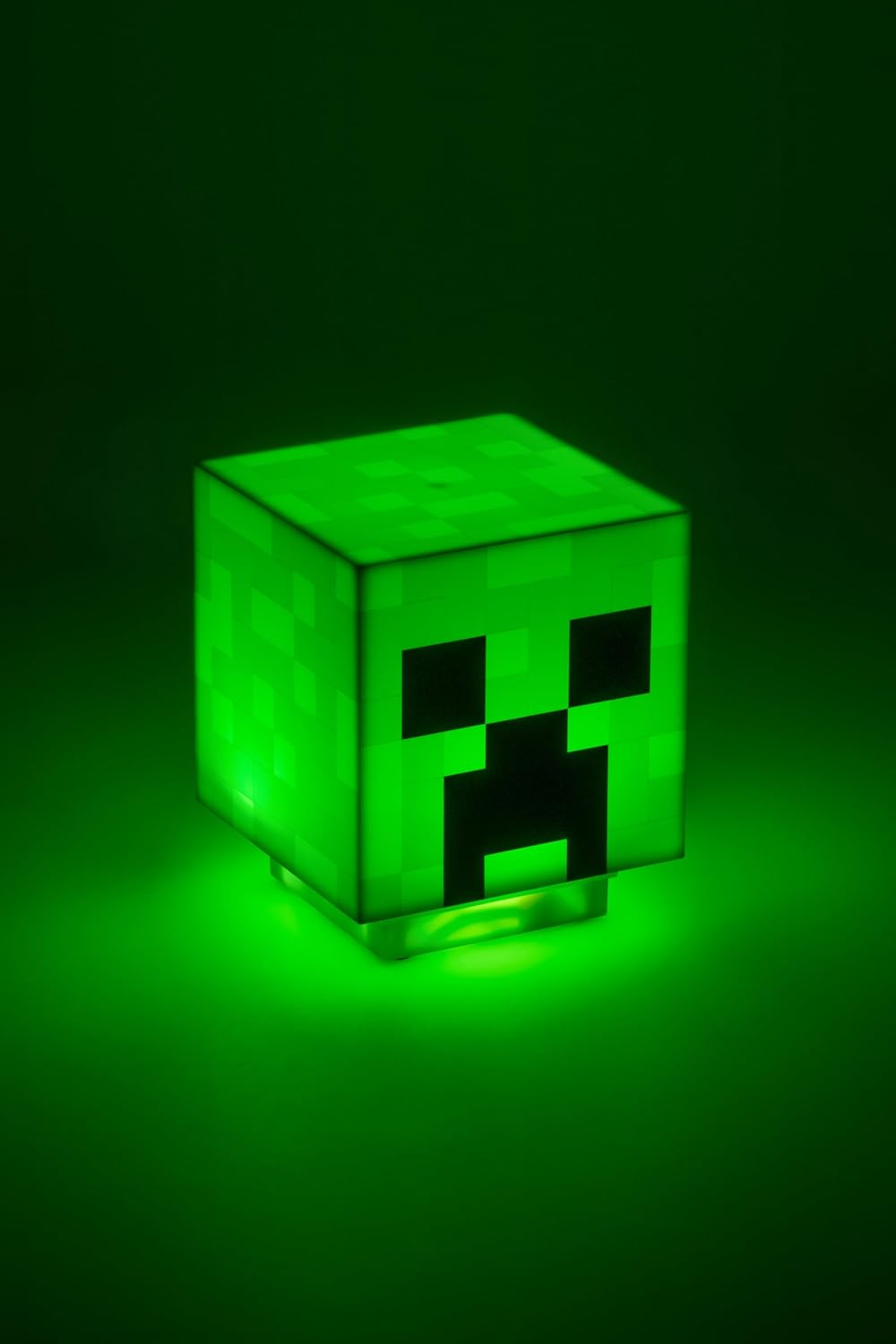 Sams Toy Paladone Minecraft Creeper Desk Light with Official Creeper Sounds, Handheld Night Light for Kids Room or Gamer Décor - Licensed Minecraft Gifts