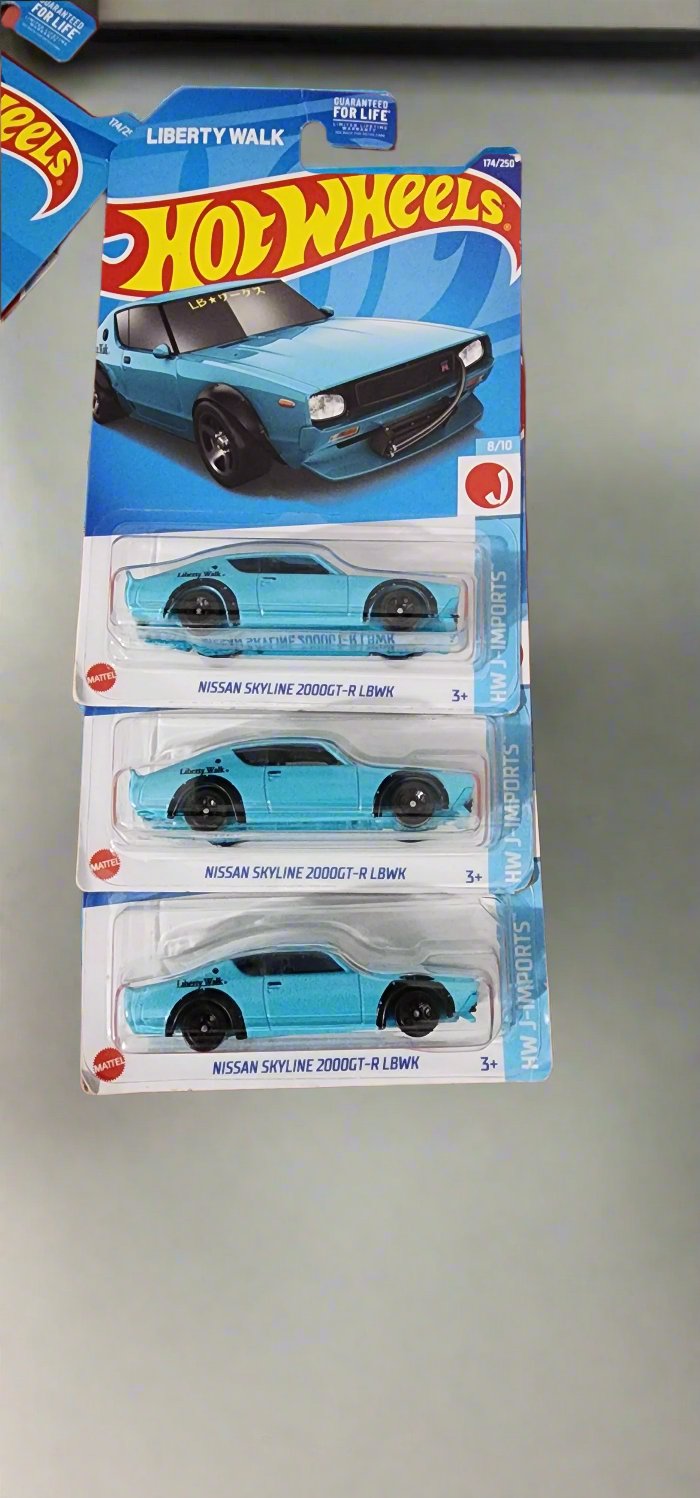 Buy Hot Wheels 2022/174 - HW J-Imports 08/10 - Nissan Skyline 2000GT-R LBWK Daicast model sams toy world samstoy.in in Ahmedabad Gujarat India at lowest offer price shop in Ahmedabad Gujarat India