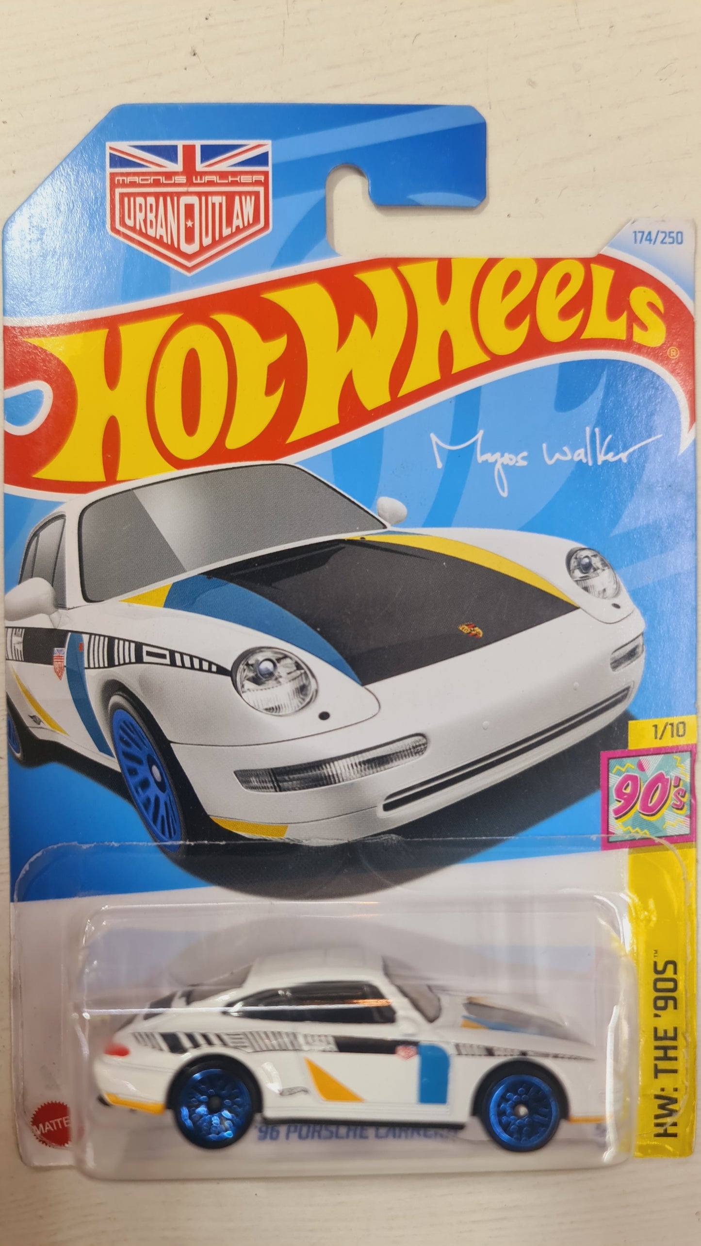 Hot Wheels 96 Porsche Carrera HW 90S Ages 3 and Up (Blue) Sams world