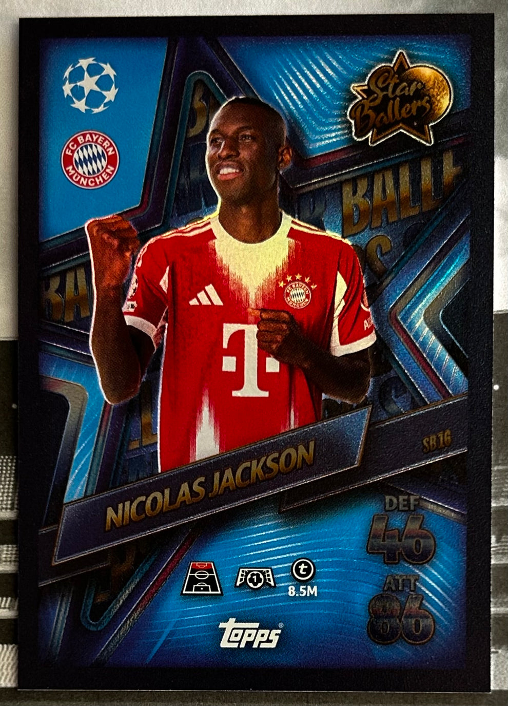 Football trading card featuring Nicolas Jackson in Bayern Munich jersey, for collectors of Topps Match Attax
