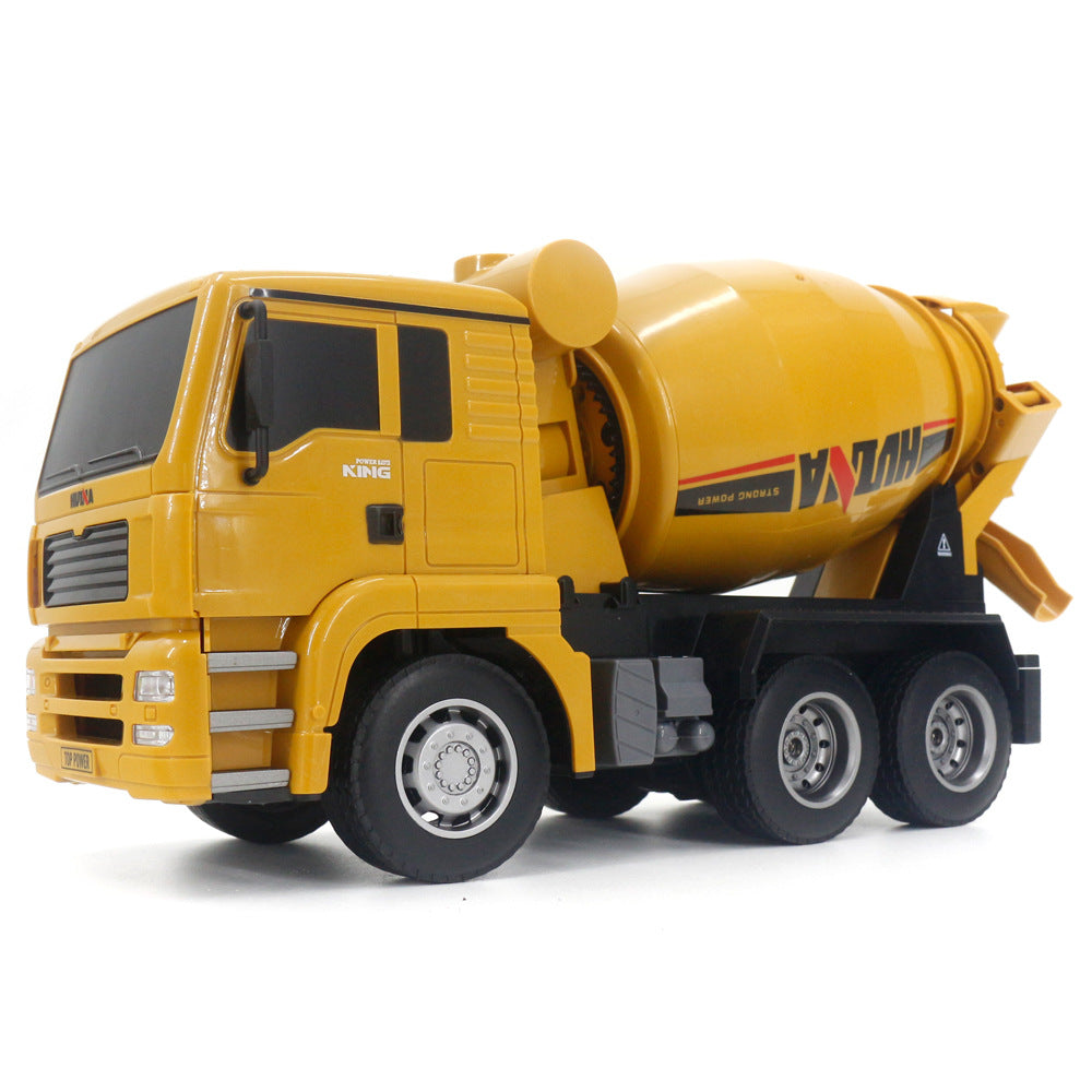 Yellow remote control truck Traxxas, side view, perfect for outdoor play and racing adventures